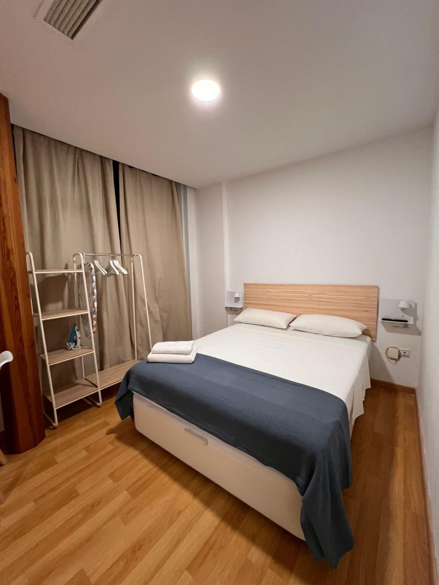 Apartamento Carreteria Centro Malaga Exterior photo